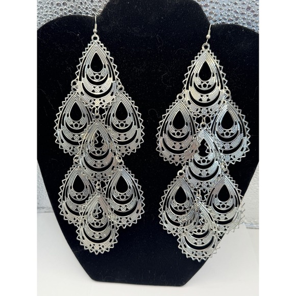 Jewelry - Chandelier Earrings Silver Tone Boho Dangle Large 7" cascading filigree teardrop